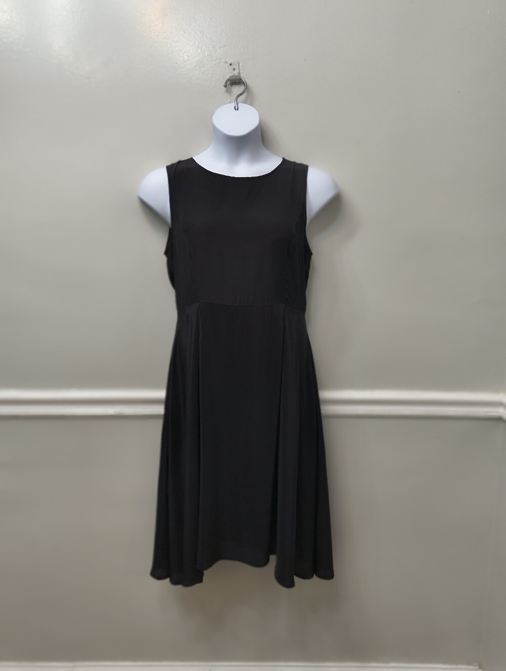 LILYSILK 100% Mulberry Silk Sleeveless Midi Dress Black Sz 12 Timeless BLD Sleek